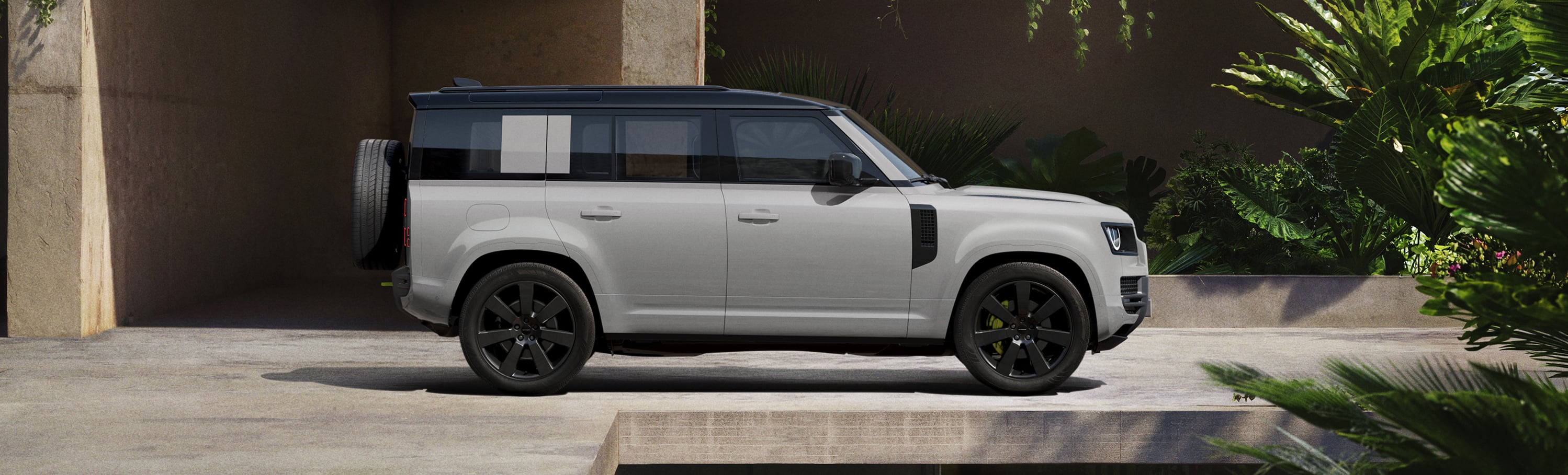 Range Rover Sport SV Carbon Range Rover Sport SV Carbon