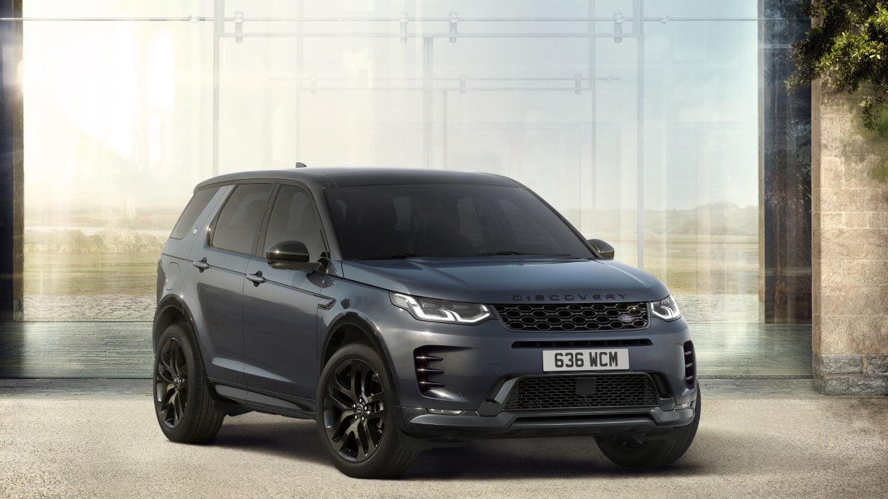The 2024 Discovery Sport Front 3/4