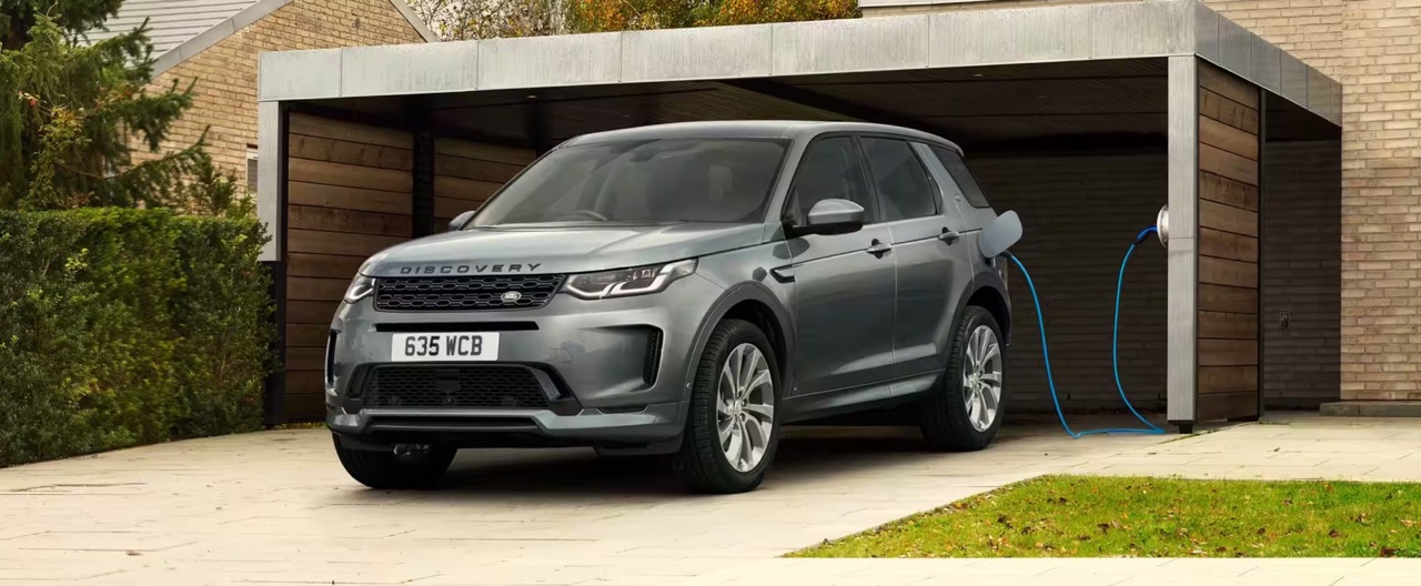 Land Rover Discovery Sport charging