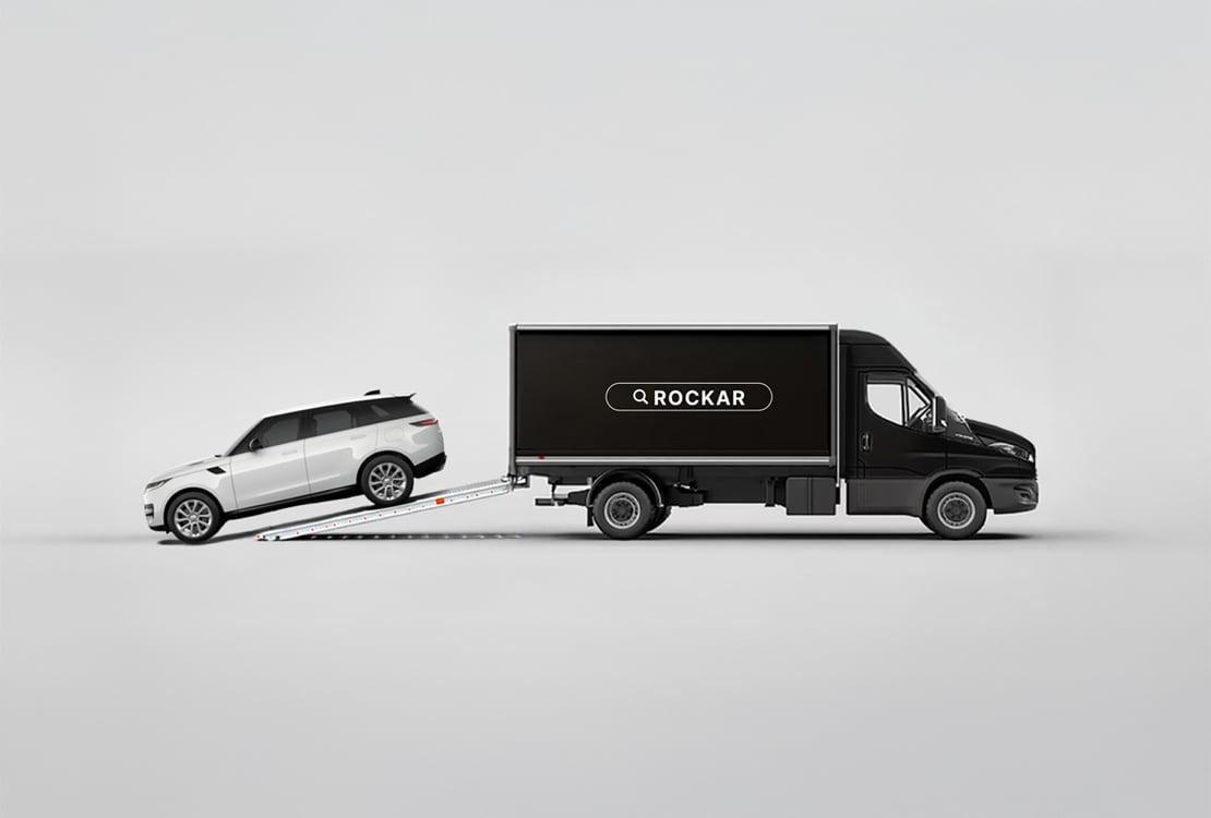 WE'RE REVOLUTIONISING YOUR LAND ROVER DELIVERY